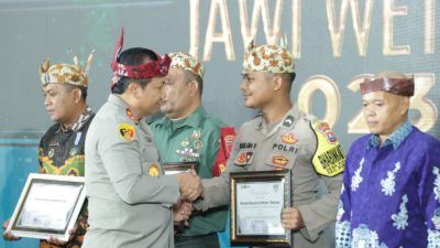 Sinergitas Tiga Pilar Raih Penghargaan Anugerah Patriot Jawi Wetan