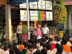 Polantas Sosialisasi Bahaya Balap Liar Di SMPN 25 Surabaya