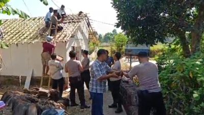 Polisi Jember Sulap Gubuk Seorang Nenek Jadi Rumah Layak Huni