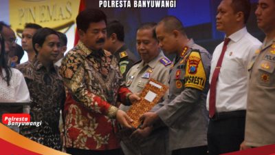 Kapolresta Banyuwangi Raih Penghargaan Pin Emas Dari Menteri ATR/BPN