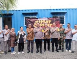 Jumat Curhat, Kapolres Tanjung Perak Ajak Pengusaha Pergudangan Kalianak Mereview Kembali Keselamatan Kerja.