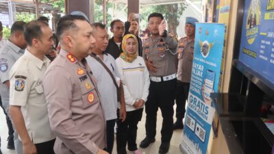 Tingkatkan Pelayanan Publik, Kapolres Pasuruan Resmikan Samsat Smart Thru