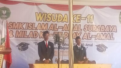 Dalam Acara Wisuda Ke – 11 Pelajar SMK Islam Al-amal Lulus Ujian Dapat Penghargaan Dari Kepala Sekolah