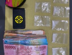 SatresNarkoba Polrestabes Surabaya Amankan Dua Tersangka Pengedar Narkoba