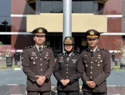 Berprestasi di Kancah Internasional, Tiga Perwira Ini Dapat Pin Emas dari Kapolri