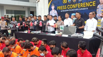 Berhasil Ungkap 77 Kasus Kejahatan, 62 Tersangka Masuk Sel Polretabes Surabaya