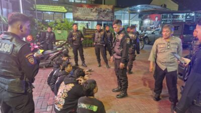 Tujuh Pemuda Anggota PSHT Usai Tawuran di Kya-Kya Surabaya Diamankan