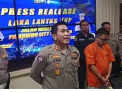 Driver Mercy Hitam Mabuk, Berakibat Tabrakan Beruntun di Jalan Kenjeran