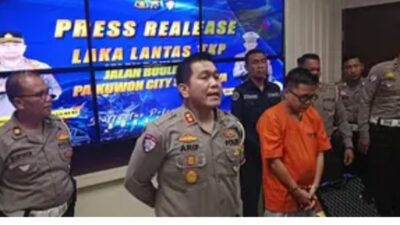 Foto : Driver Mercy Hitam Mabuk, Berakibat Tabrakan Beruntun di Jalan Kenjeran