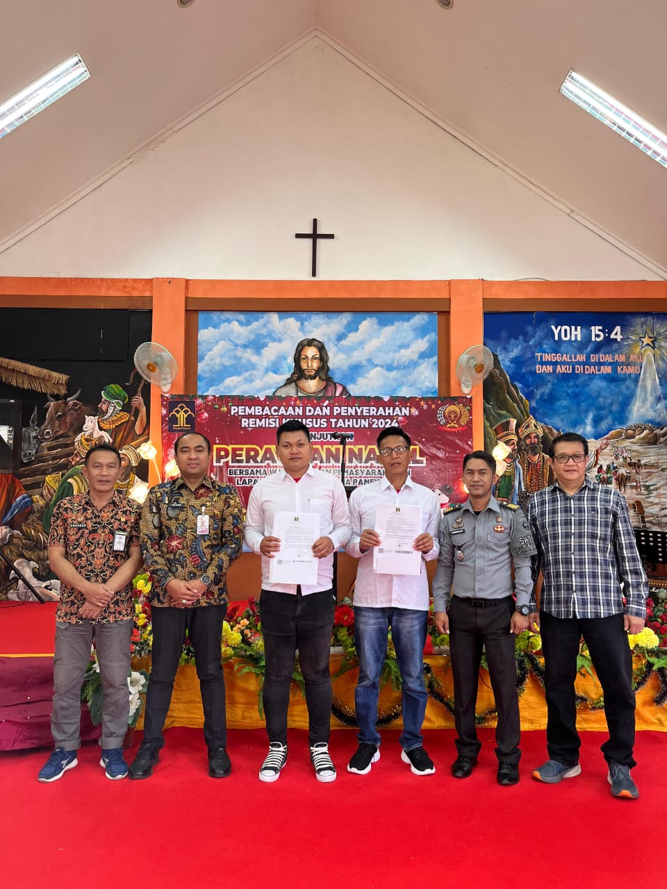 Foto : Cahaya Natal di Balik Jeruji Lapas Narkotika Pamekasan: Remisi Sebagai Harapan Baru
