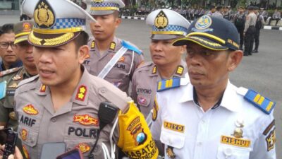 Foto ; Antisipasi Pergantian Malam Tahun Baru 2025, Polrestabes Surabaya Siapkan 12 Titik Penyekatan, Catat Lokasinya