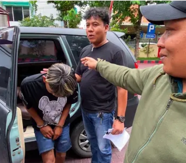 Foto: Komplotan Curanmor dan Pemain Judol Ditangkap Polsek Simokerto