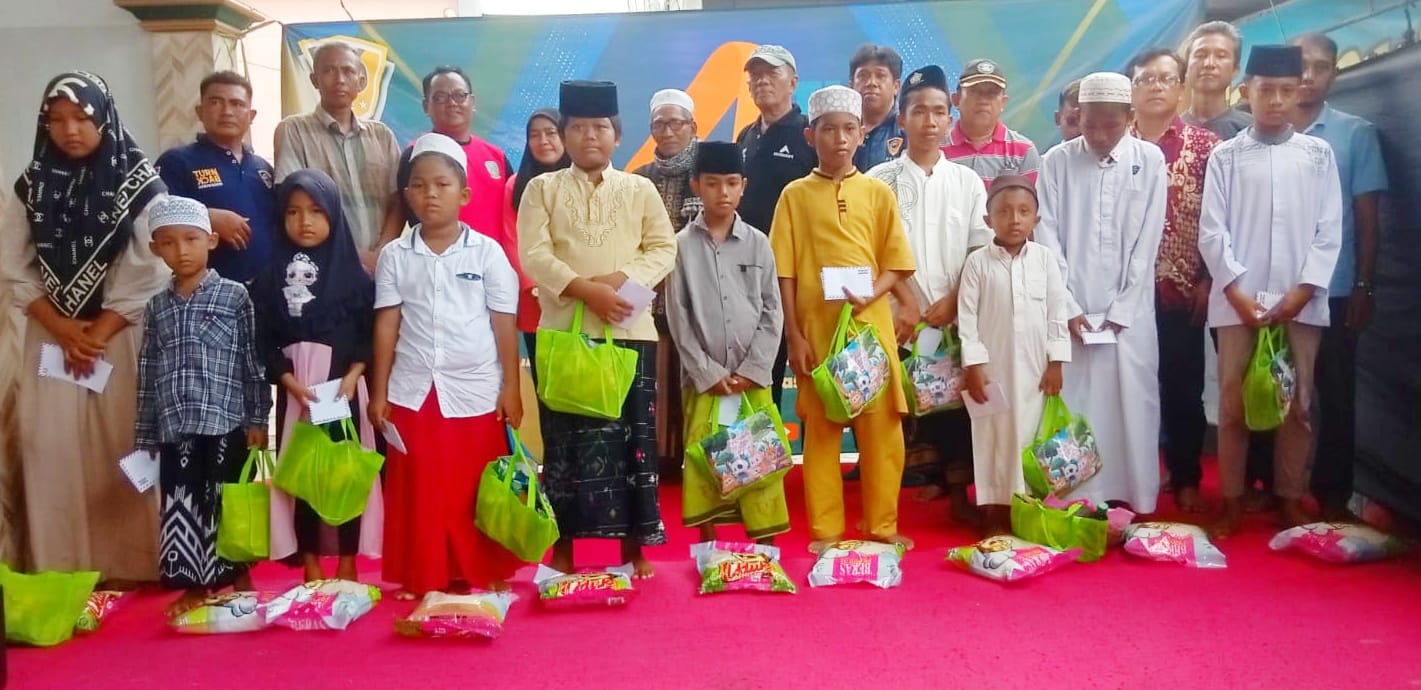 Foto : Harianradar.com Rayakan HUT ke-4 dengan Santunan Anak Yatim di PP. Bani Ali Qowiyululum Assalafi