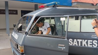 Foto : Satdik - 1 Kodiklatal Tanjung Uban Terima Kendaraan Dinas Untuk Dukung Kegiatan Siswa