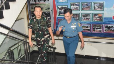 Foto : Jelang Pantukhir Diklapa TNI AL dan Diklapa Plus, Wadan Kodiklatal Sambut Courtesy Call Kadisdikal