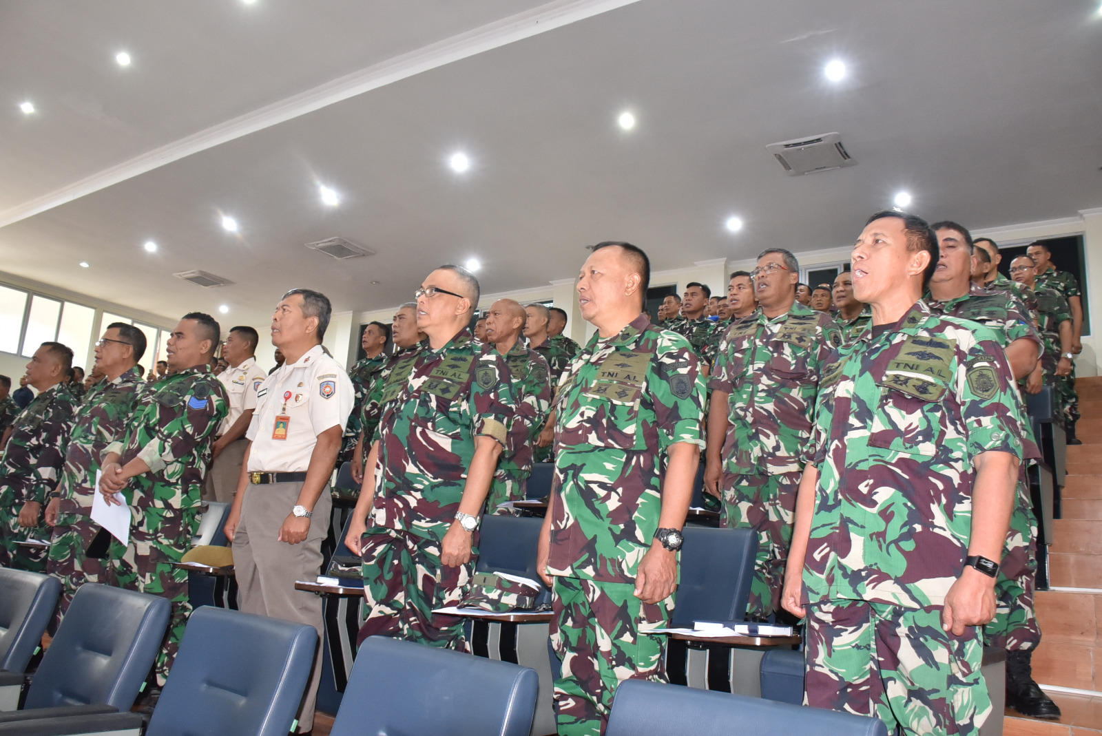 Foto : Personel Kodiklatal Terima Sosialisasi Program ASABRI TA. 2025