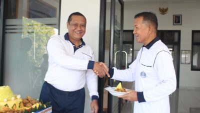 Foto ; Peringati HUT Ke-2, Satdik - 2 Kodiklatal Makassar Gelar Coffee Morning dan Fun Shooting
