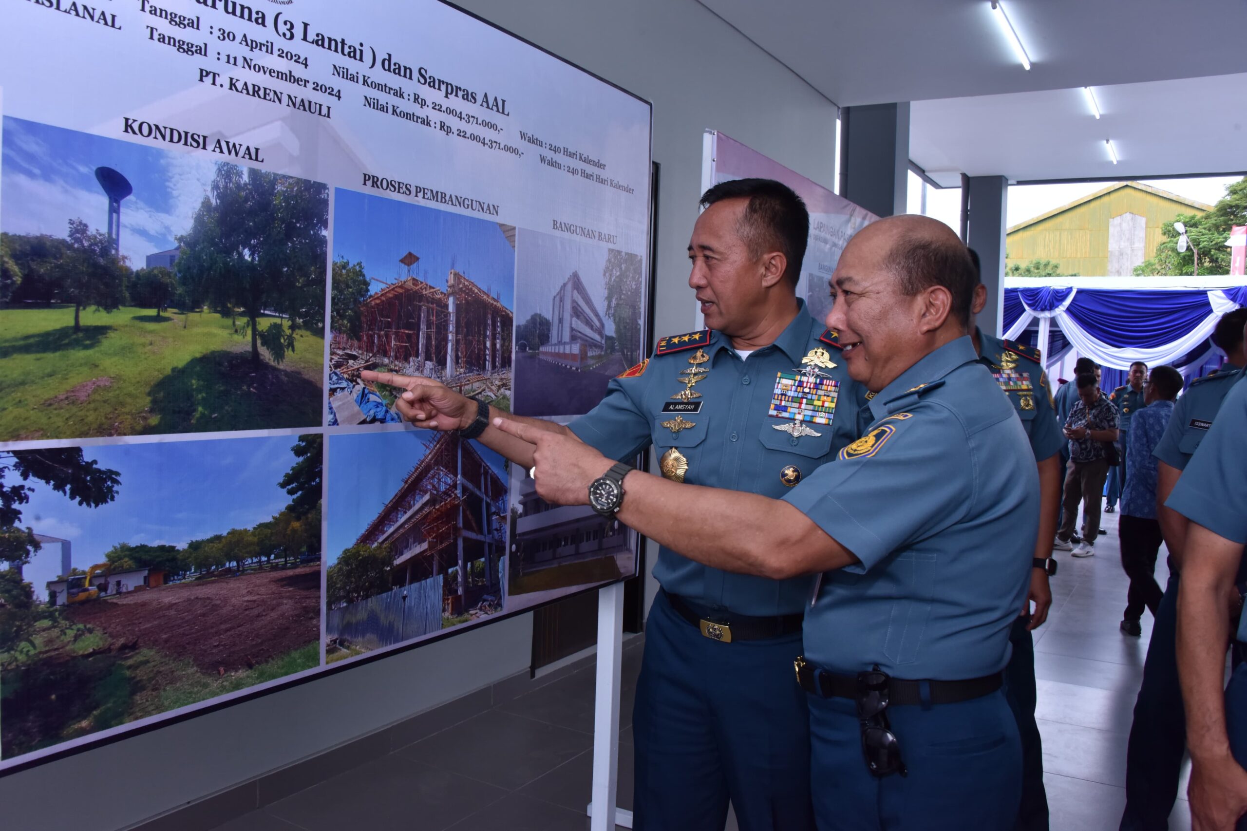 Foto : Dankodiklatal Dampingi Kasal Resmikan Sarpras TNI AL di Pasiran Surabaya
