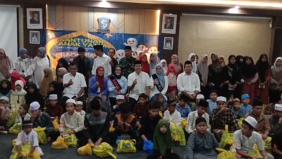 Gelar Santunan Yatim Piatu, Kelurahan Tambak Rejo Wujudkan Kampung Madani