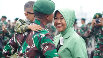 Sambut Satgas Yonif 503 Kembali Dari Papua