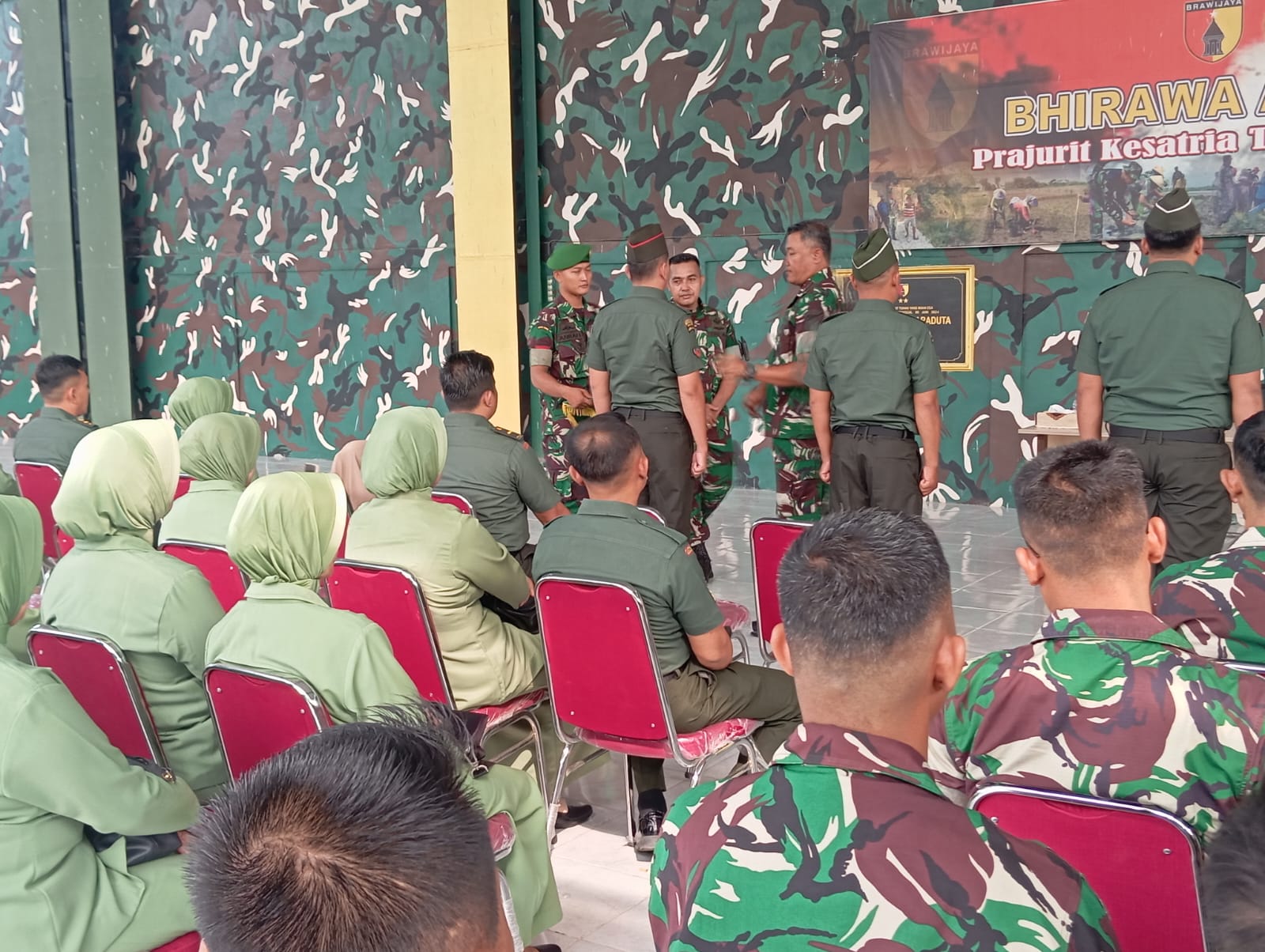 Foto : Kodim 0817/Gresik Gelar Acara Kenaikan Pangkat Periode 1 April 2025