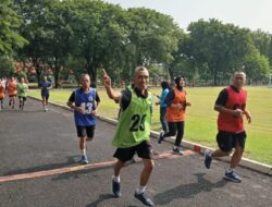 Push Limit Fisik! Anggota Ditjianbang Kodiklatal Tempur di Samapta